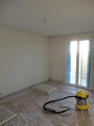 Ratissage des murs et peinture des radiateurs des chambres. – à Quint-Fonsegrives.